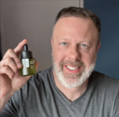 VYNE-Anti-Aging-Serum-Customer-1